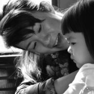 Difficoltà di pronuncia e disturbi del linguaggio: consigli per mamma e papà! Come riconoscere, capire e affrontare le difficoltà linguistiche nei bambini in modo semplice e sereno.